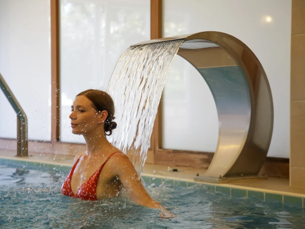 Hydrotherapy water-jet pool session during naturopathy treatment in Haridwar at Divine Holistic Health Retreat