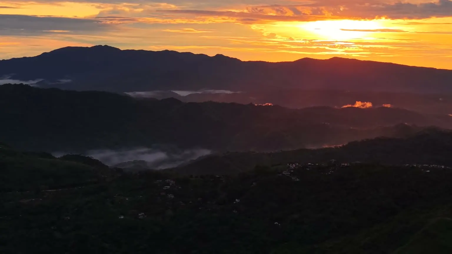 Plan your stay at Divine Holistic Health Retreat, a wellness retreat in Haridwar with four physician-led programmes
